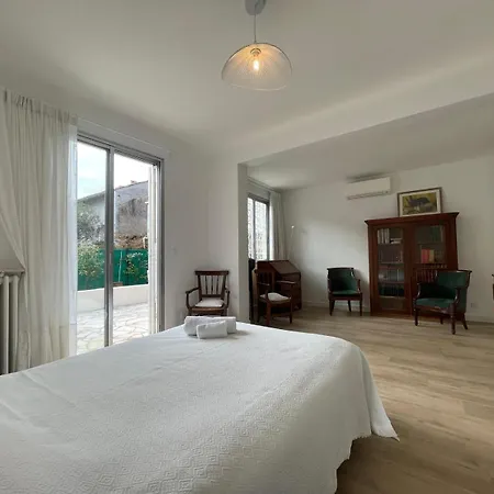Feriehus Kalamaki Cannes